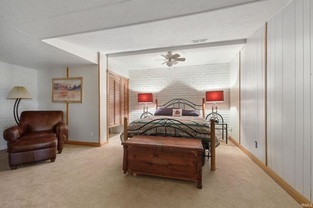 5619 W County Road 200 North Road, Brownstown, IN 47220