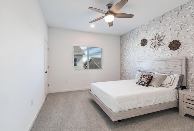5817 E Alexander Avenue, Fresno, CA 93727