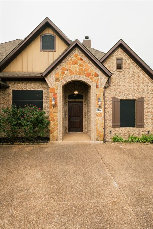8402 Justin Avenue, College Station, TX 77845 — photo 4