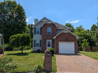 653 Ransom Village Way, Antioch, TN 37013