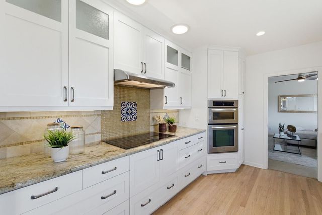 179 Bay View Drive, San Carlos, CA 94070