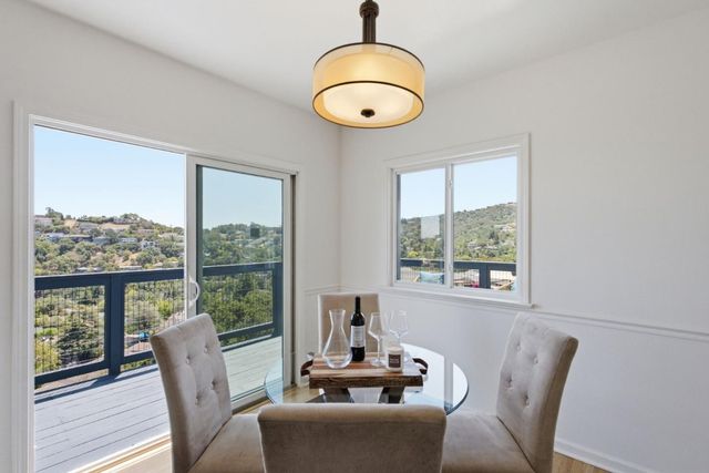 179 Bay View Drive, San Carlos, CA 94070