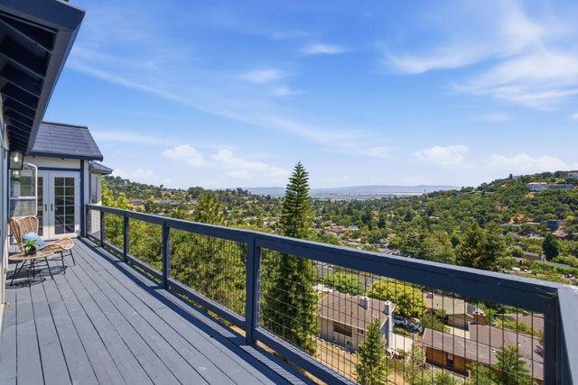 179 Bay View Drive, San Carlos, CA 94070
