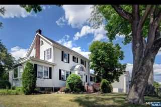 91 Minnisink Road, Totowa, NJ 07512