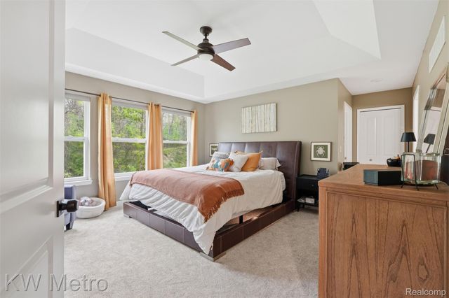 4953 W Stonegate Circle, Orion Charter Township, MI 48359
