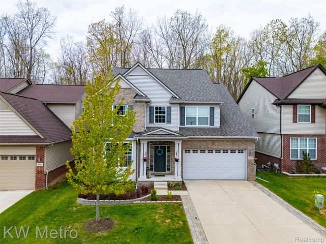 4953 W Stonegate Circle, Orion Charter Township, MI 48359