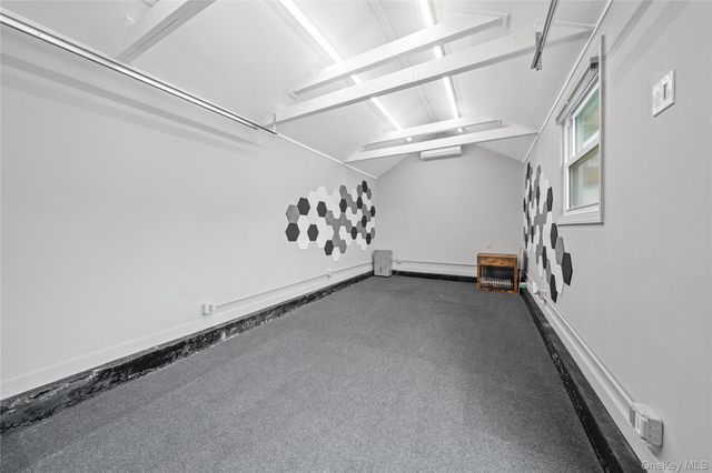 261 N 6th Street, Bethpage, NY 11714