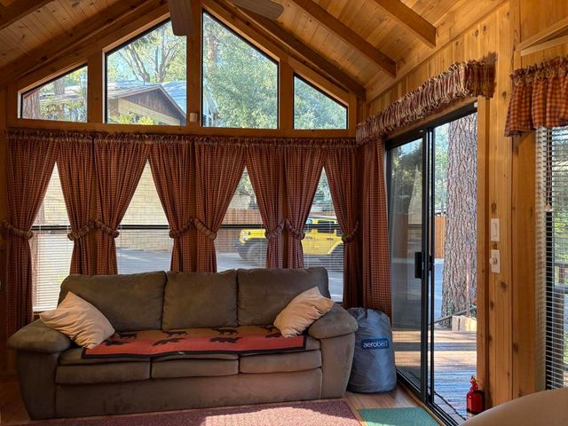 52901 Pine Cove Road 42, Idyllwild, CA 92549