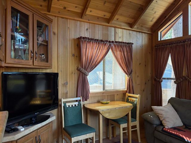 52901 Pine Cove Road 42, Idyllwild, CA 92549