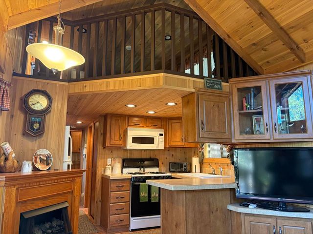 52901 Pine Cove Road 42, Idyllwild, CA 92549