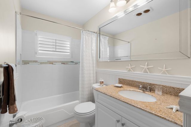 8609 NW 59th Place, Tamarac, FL 33321