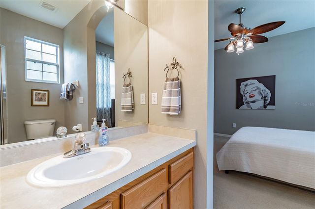8116 STONE PATH WAY, Tampa, FL 33647