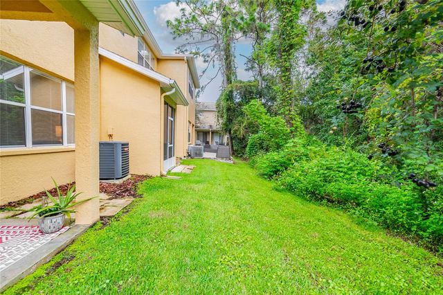 8116 STONE PATH WAY, Tampa, FL 33647