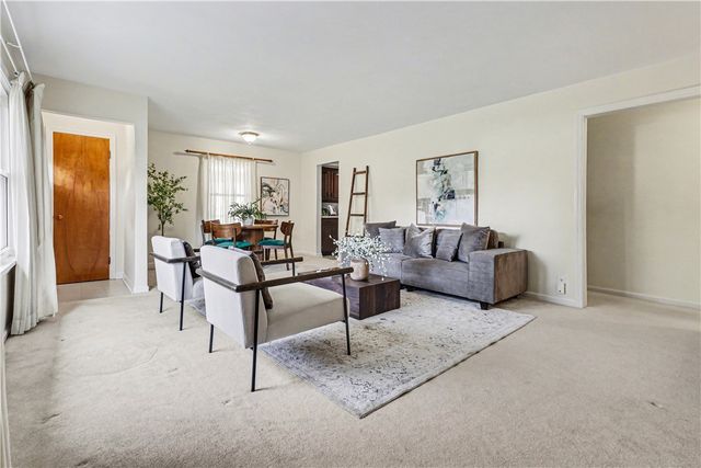 507 Beechwood Drive, East Rochester, NY 14445