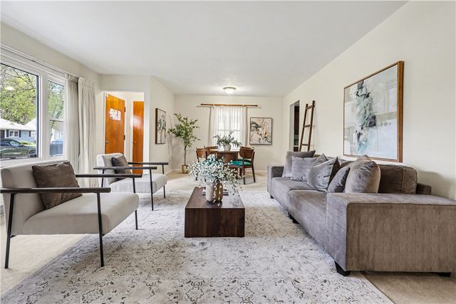 507 Beechwood Drive, East Rochester, NY 14445