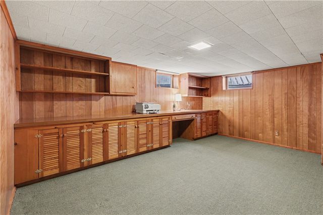 507 Beechwood Drive, East Rochester, NY 14445
