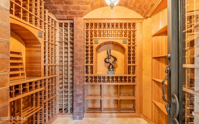 15275 N Silent Vista Court, Marana, AZ 85658