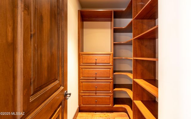 15275 N Silent Vista Court, Marana, AZ 85658