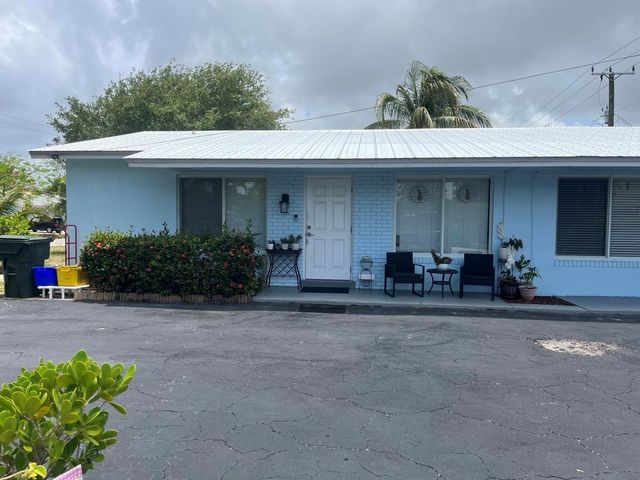 198 NE 28th Street, Boca Raton, FL 33431