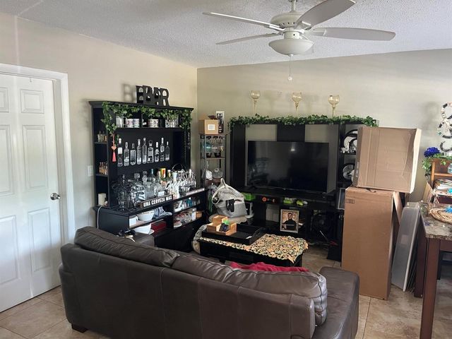 198 NE 28th Street, Boca Raton, FL 33431