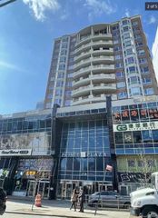 37-20 Prince Street 7G, Flushing, NY 11354