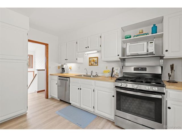 31547 Niakwa Rd, Evergreen, CO 80439