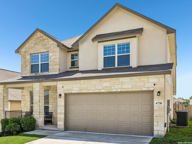 6730 Comanche Band, San Antonio, TX 78233