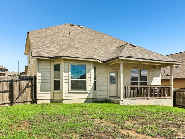 6730 Comanche Band, San Antonio, TX 78233