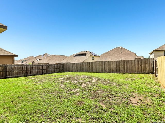 6730 Comanche Band, San Antonio, TX 78233