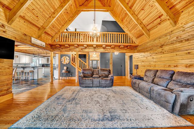 1536 Mount Airy RD, Lynch Station, VA 24571