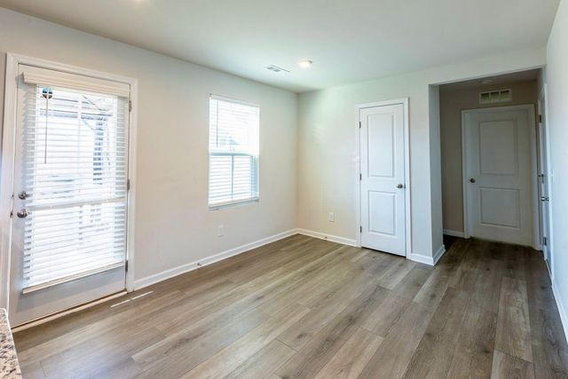 3365 Thorpe Rd, Nashville, TN 37207