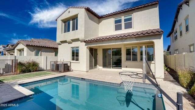 3871 E LOMA VISTA Street, Gilbert, AZ 85295