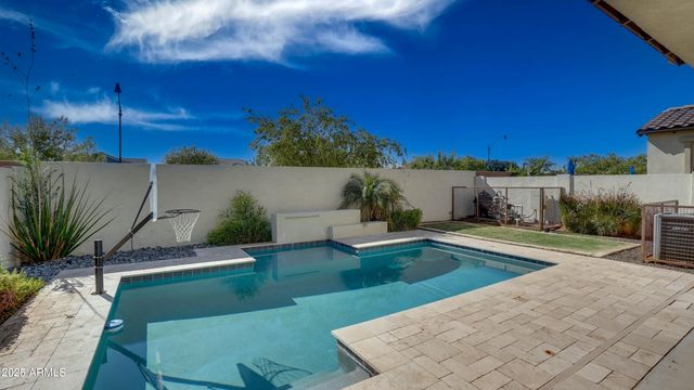 3871 E LOMA VISTA Street, Gilbert, AZ 85295