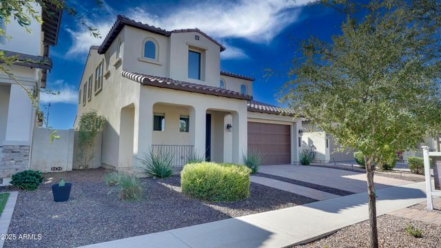 3871 E LOMA VISTA Street, Gilbert, AZ 85295