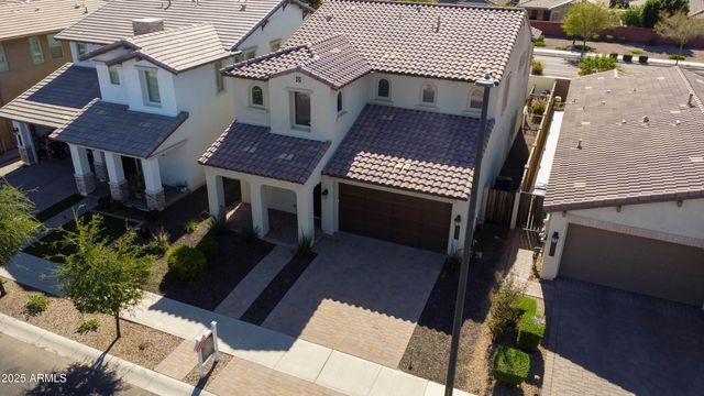 3871 E LOMA VISTA Street, Gilbert, AZ 85295