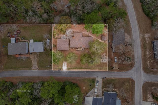 32 Oak Lake, Trinity, TX 75862