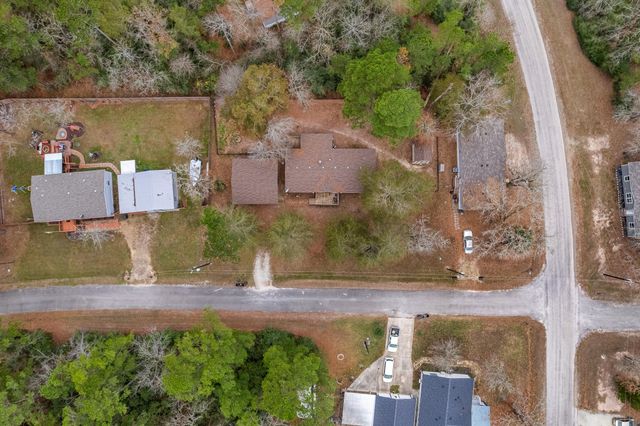 32 Oak Lake, Trinity, TX 75862