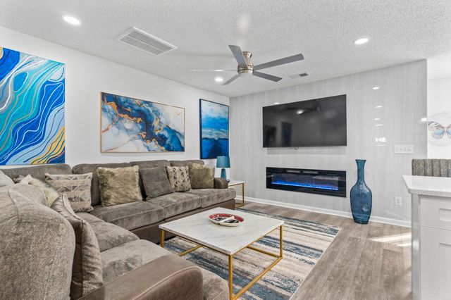 537 Uniola Dr., Myrtle Beach, SC 29579