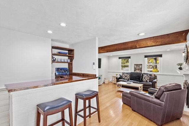 58 Aldrich Rd, Wilmington, MA 01887