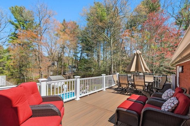 58 Aldrich Rd, Wilmington, MA 01887