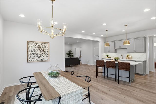 8 Nightfrost Lane, Henrietta, NY 14467