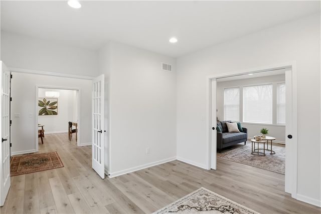 8 Nightfrost Lane, Henrietta, NY 14467