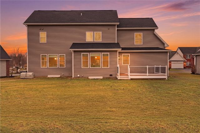 8 Nightfrost Lane, Henrietta, NY 14467