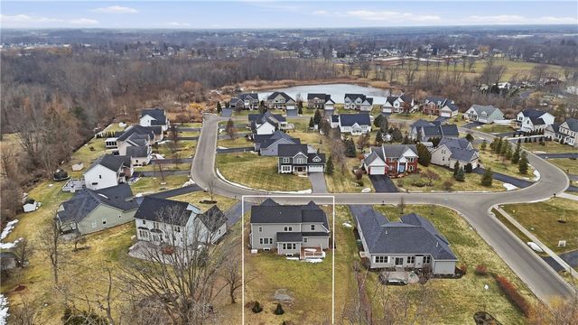 8 Nightfrost Lane, Henrietta, NY 14467