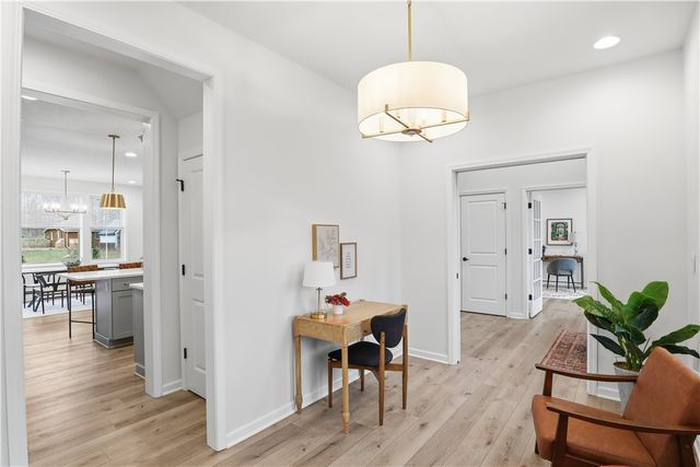 8 Nightfrost Lane, Henrietta, NY 14467