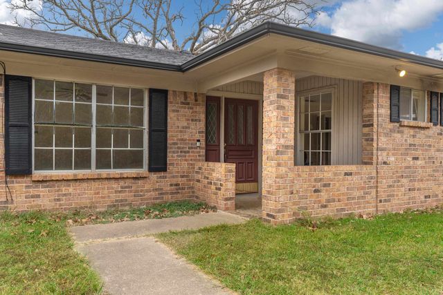 447 Mt. Pleasant Rd., Hallsville, TX 75650