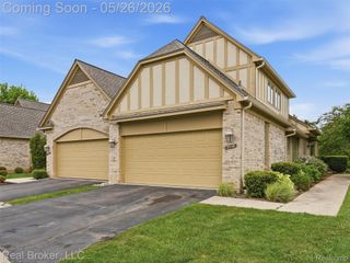2710 Maitland Drive, Ann Arbor, MI 48105