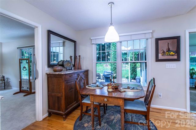 1705 Hummingbird Lane, Hendersonville, NC 28792