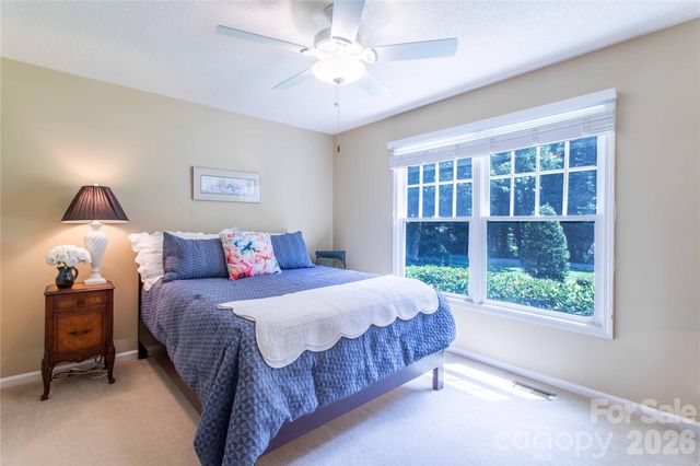 1705 Hummingbird Lane, Hendersonville, NC 28792