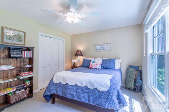 1705 Hummingbird Lane, Hendersonville, NC 28792
